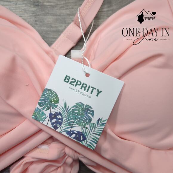 B2Prity Twist Front Cut Out Tie Back Swimdress One Piece Swimsuit Size M - Picture 4 of 7